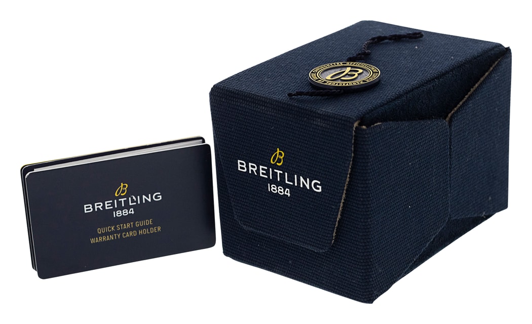 Breitling Avenger Chronograph 45 A13317 Image 4